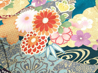 平和屋着物●豪華振袖　流水草花文　暈し染め　銀通し地　正絹　逸品　CABI3314yc