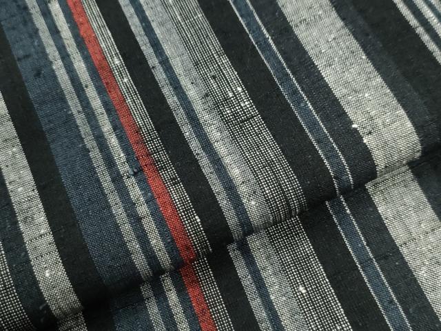 平和屋着物●上質な紬　縞　黒地　正絹　逸品　未使用　CABI3333yc