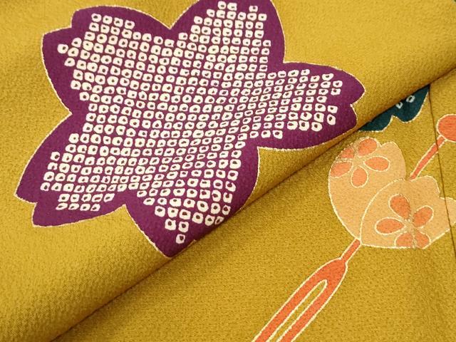 平和屋着物●豪華振袖　駒刺繍　櫛　簪　舞桜　金彩　正絹　逸品　CABI3346yc