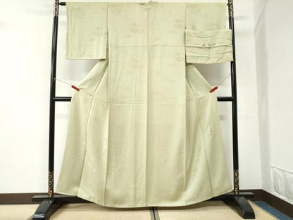 平和屋着物●染色作家　奥田祐斎監修　色無地　寿光織　文箱地紙花地紋　若菜色　反端付き　正絹　逸品　未使用　CABI3349yc