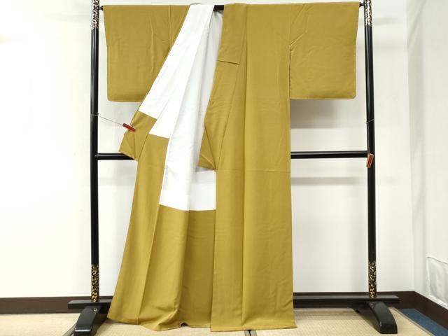 平和屋着物●上質な色無地　芥子色　正絹　逸品　未使用　CABI3354yc