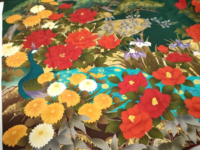 平和屋着物●豪華振袖　孔雀牡丹花文　金彩　正絹　逸品　CABI3357yc
