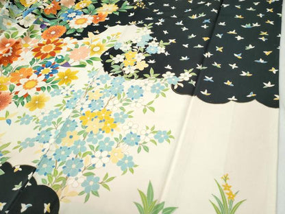 平和屋着物●豪華振袖　駒刺繍　花鳥文　黒地　金彩　正絹　逸品　CABI3359yc