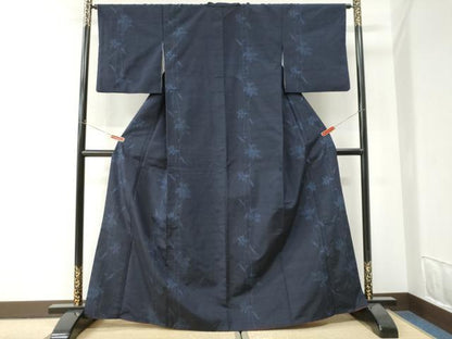 平和屋着物●上質な紬　100亀甲　枝花文　やまと誂製　正絹　逸品　CABI3384yc