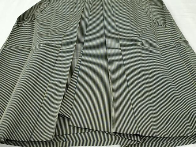 平和屋着物●男性　馬乗り袴　縞　正絹　逸品　CABI3410yc