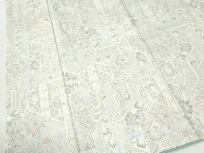 平和屋着物●本場大島紬　白大島　9マルキ　亀甲重ね花唐草文　正絹　逸品　CABI3432yc