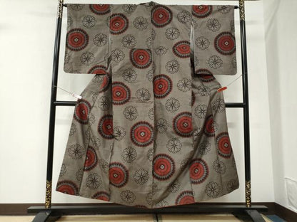 平和屋着物●本場大島紬　割り込み絣　花唐草文　正絹　逸品　未使用　CABI3474yc