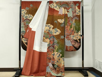 平和屋着物●豪華振袖　熨斗花松唐草文　暈し染め　金通し地　正絹　逸品　CABI3524yc