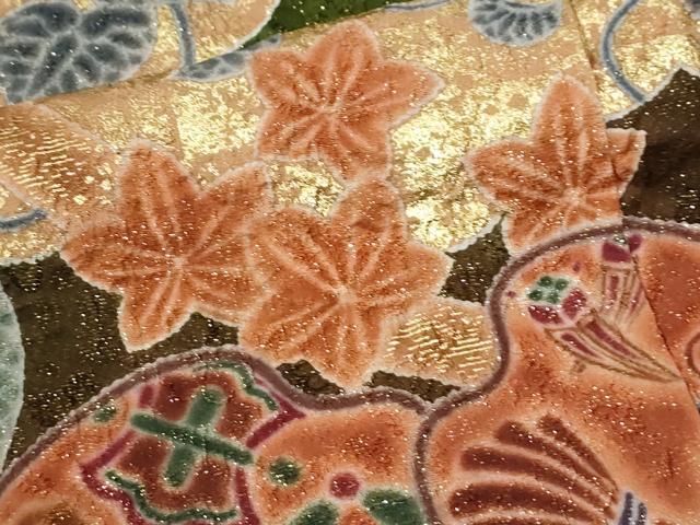 平和屋着物●豪華振袖　熨斗花松唐草文　暈し染め　金通し地　正絹　逸品　CABI3524yc