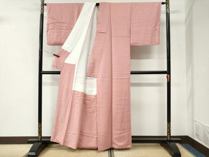 平和屋着物●上質な色無地　紋意匠　珊瑚色　正絹　逸品　未使用　CABI3532yc