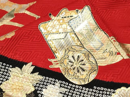平和屋着物●豪華振袖　絞り　御所車舞花文　金彩　正絹　逸品　CABI3549yc