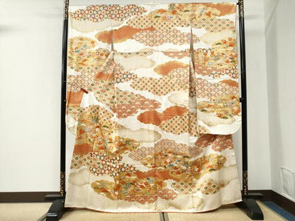 平和屋着物●豪華振袖　駒刺繍　雲取り飛鶴宝尽くし吉祥花文　金彩　正絹　逸品　CABI3552yc