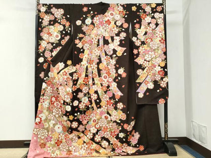 平和屋着物●豪華振袖　駒刺繍　束ね熨斗毬牡丹花文　金彩　正絹　逸品　CABI3559yc