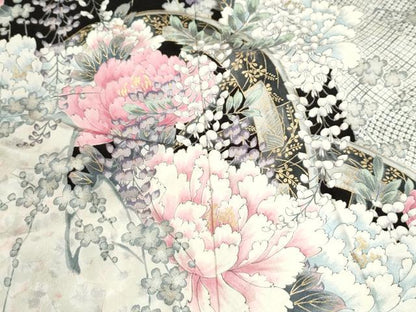 平和屋着物●豪華振袖　源氏車牡丹花文　黒地　金彩　正絹　逸品　CABI3594yc