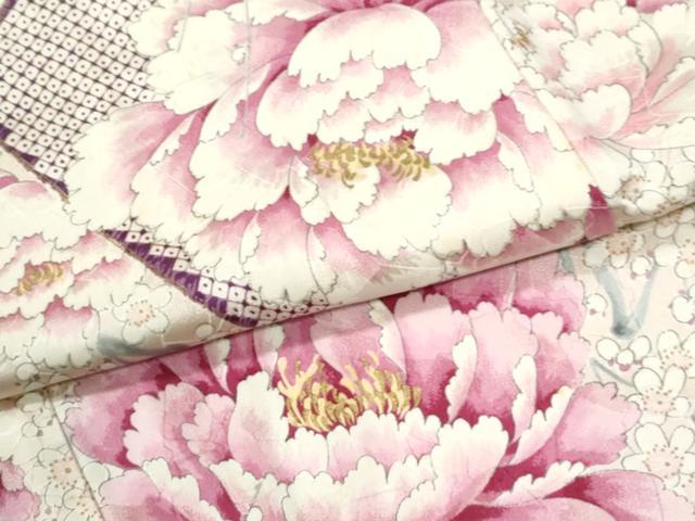 平和屋着物●豪華振袖　牡丹枝梅文　金彩　正絹　逸品　CABI3595yc