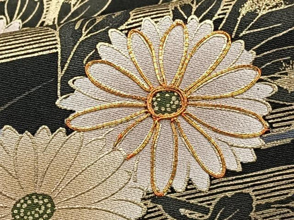 平和屋着物■豪華黒留袖　駒刺繍　草花文　金彩　正絹　逸品　CABI3642xi