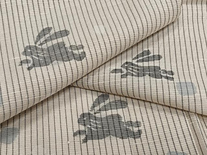 平和屋着物＊夏物　紗紬　跳兎　正絹　逸品　CABI3721xi