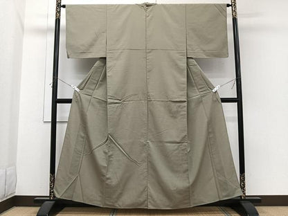 平和屋着物▽上質な色無地　単衣　利休色　お召縮緬　正絹　逸品　CABI3807xi