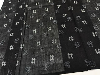 平和屋着物＊夏物　小紋　紗紬　井桁絣　黒地　正絹　逸品　CABI3842xi