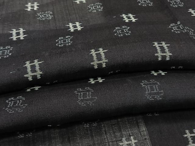 平和屋着物＊夏物　小紋　紗紬　井桁絣　黒地　正絹　逸品　CABI3842xi