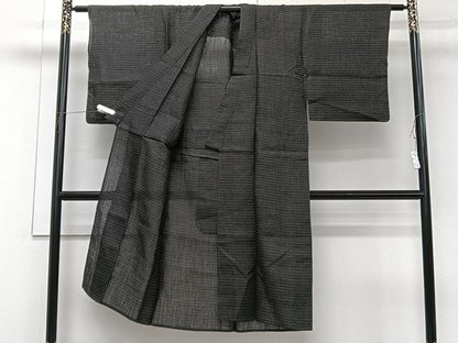 平和屋着物＊夏物　男性　上布　亀甲文様　黒地　麻　逸品　CABI3846xi