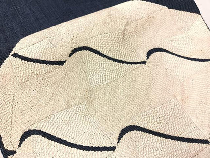 平和屋着物●本場結城紬　重要無形文化財　八寸名古屋帯　瓦文　正絹　逸品　CABI4009vp