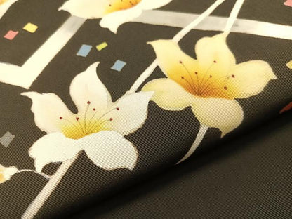 平和屋着物●塩瀬　九寸開き名古屋帯　手描き　枝花文　黒地　正絹　逸品　CABI4030vp