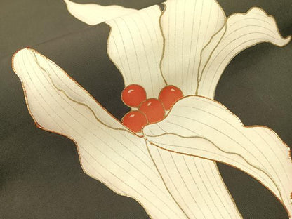 平和屋着物●塩瀬　九寸名古屋帯　駒刺繍　花　黒地　金彩　正絹　逸品　CABI4078vp