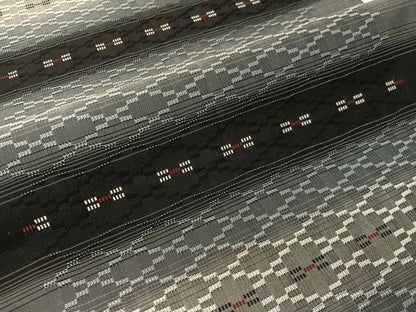 平和屋着物●両面　全通柄袋帯　紬地　花織　黒地　正絹　逸品　CABI4094vp