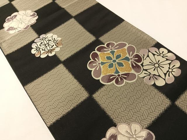 平和屋着物●六通柄袋帯　唐織　市松花文　黒地　正絹　逸品　CABI4108vp