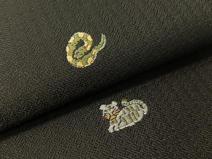 平和屋着物●六通柄袋帯　唐織　十二支　干支　黒地　正絹　逸品　CABI4186vp