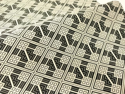 平和屋着物●本場筑前博多織　六通柄袋帯　こぎん刺し　菱吉祥文　黒地　証紙付き　正絹　逸品　CABI4196vp