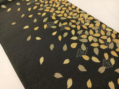 平和屋着物●六通柄袋帯　舞桜　黒地　金糸　正絹　逸品　CABI4216vp