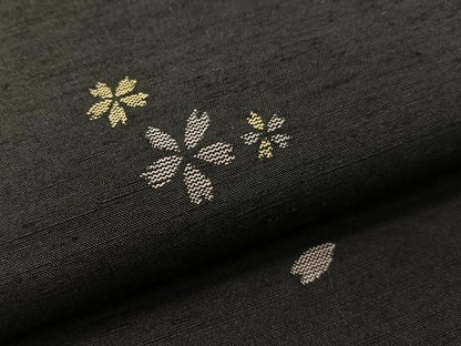 平和屋着物●太鼓柄袋帯　紬地　舞桜　黒地　正絹　逸品　CABI4240vp