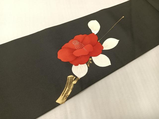 平和屋着物●塩瀬 九寸名古屋帯 手描き 枝椿 黒地 金彩 正絹 逸品 未使用 CABI4400vp