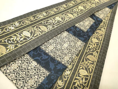 平和屋着物●両面　半幅帯　花唐草間道　金糸　正絹　逸品　未使用　CABI4822ak
