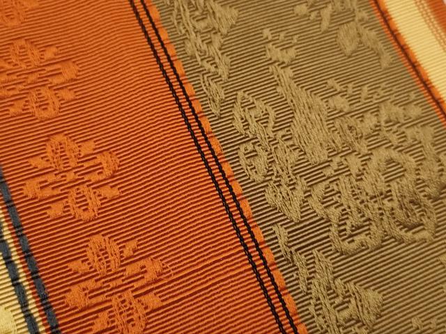 平和屋着物●本場筑前博多織　半幅帯　草花間道　証紙付き　正絹　逸品　CABI4980ak