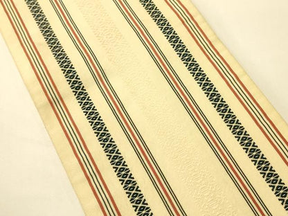 平和屋着物●本場筑前博多織　半幅帯　献上柄　正絹　逸品　CABI5006ak