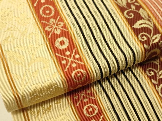 平和屋着物●本場筑前博多織　半幅帯　草花間道　正絹　逸品　CABI5023ak