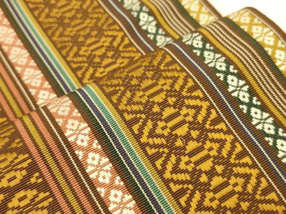 平和屋着物●本場筑前博多織　半幅帯　献上柄　正絹　逸品　CABI5104ak