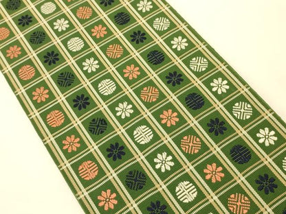 平和屋着物●本場筑前博多織　半幅帯　いちご錦　市松花丸文　正絹　逸品　CABI5180ak