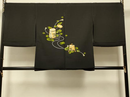 平和屋着物＃羽織　仮絵羽　貝桶吉祥花文　黒地　金彩　正絹　逸品　未使用　CABI6018in