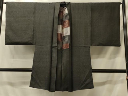 平和屋着物＃男性　長羽織　菱文　黒地　正絹　逸品　CABI6057in