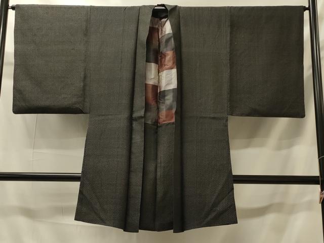 平和屋着物＃男性　長羽織　菱文　黒地　正絹　逸品　CABI6057in