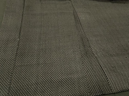 平和屋着物＃男性　長羽織　菱文　黒地　正絹　逸品　CABI6057in