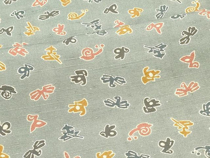 平和屋着物＃長羽織　紬地　型染め　抽象文　正絹　逸品　CABI6066in