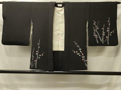 平和屋着物＃羽織　総絞り　草花文　黒地　正絹　逸品　CABI6088in
