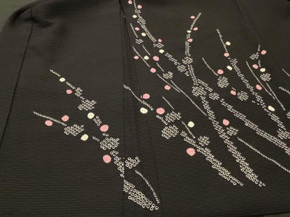 平和屋着物＃羽織　総絞り　草花文　黒地　正絹　逸品　CABI6088in