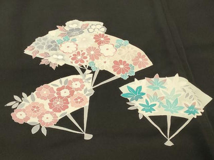 平和屋着物＃羽織　刺繍　扇面草花文　黒地　正絹　逸品　CABI6089in