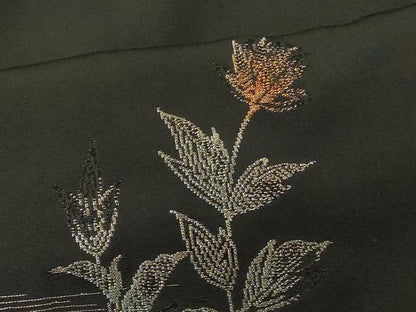 平和屋着物＃羽織　寿光織　草花文　黒地　銀糸　正絹　逸品　CABI6090in